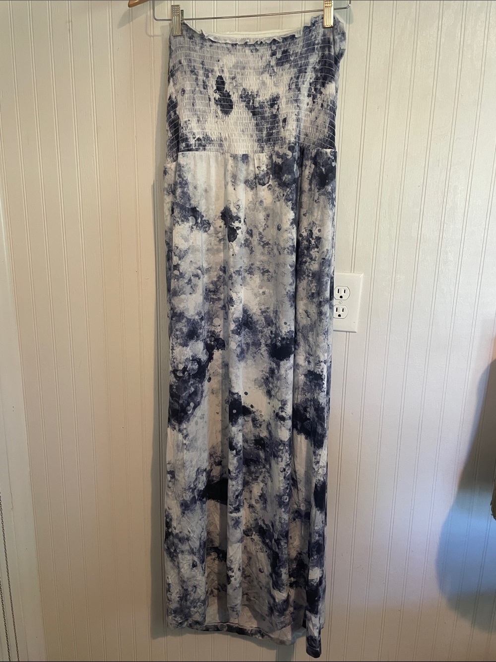 Women’s Soma Blue and White Tie-Dye Maxi dress. Strapless